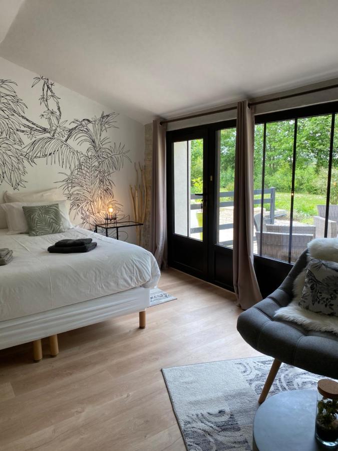 La Chaumeauniere Bed and Breakfast Aigrefeuille-dʼAunis Εξωτερικό φωτογραφία