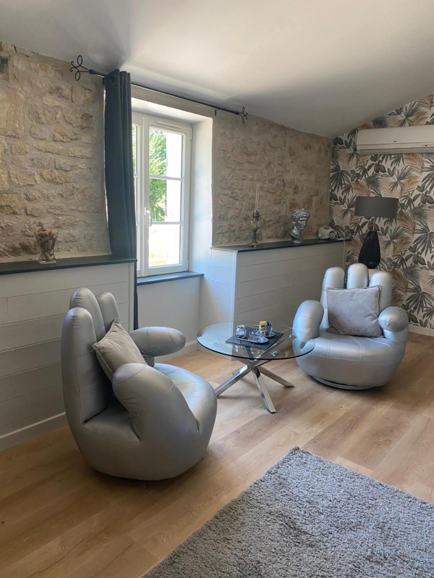La Chaumeauniere Bed and Breakfast Aigrefeuille-dʼAunis Εξωτερικό φωτογραφία