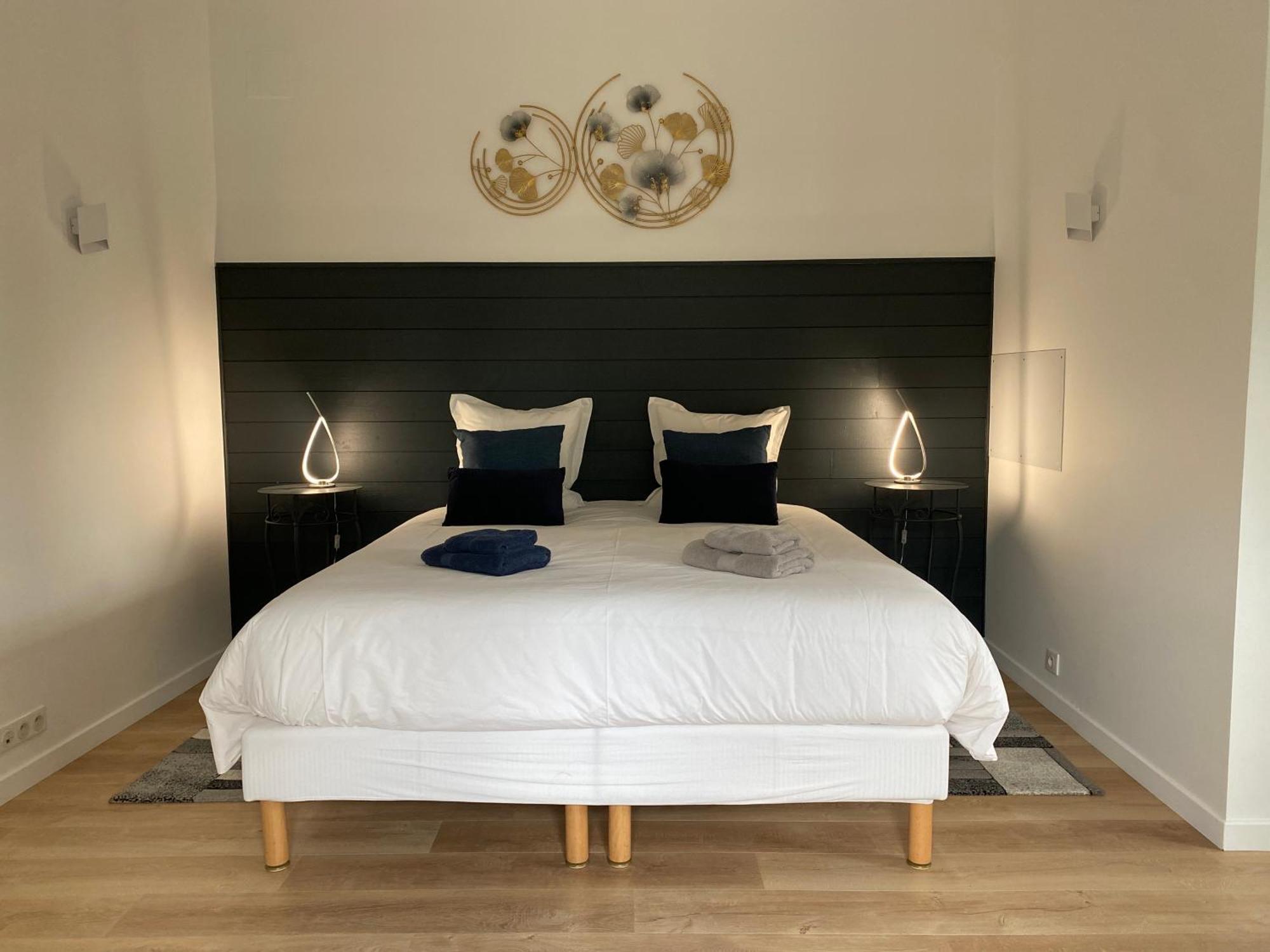La Chaumeauniere Bed and Breakfast Aigrefeuille-dʼAunis Εξωτερικό φωτογραφία