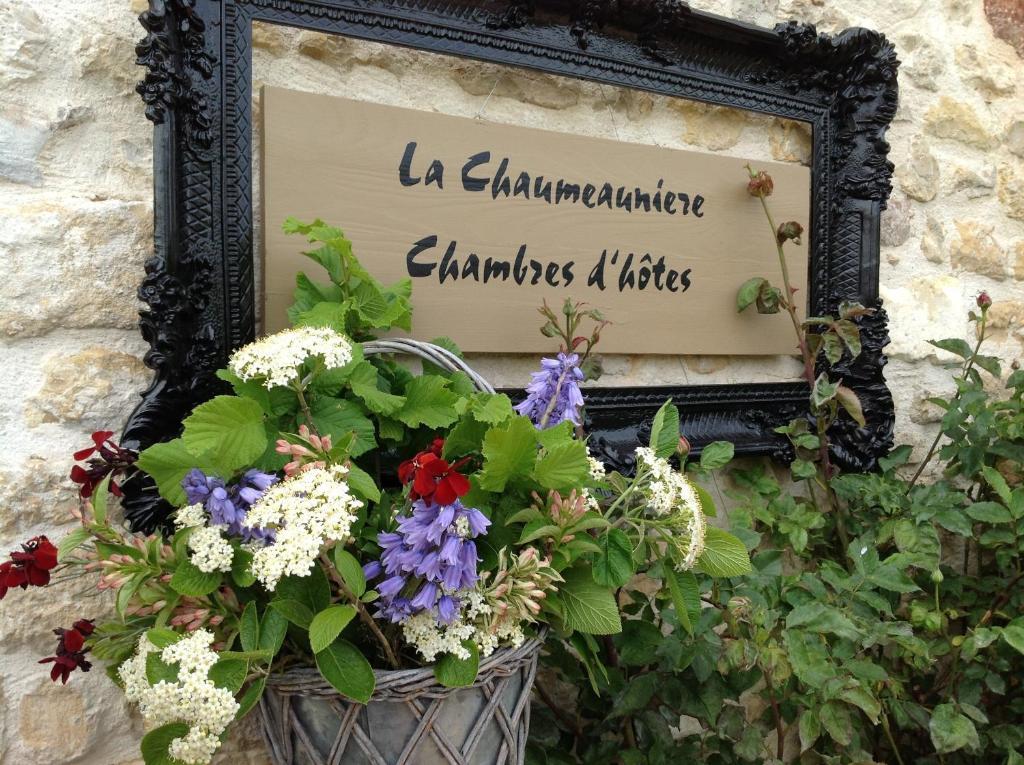 La Chaumeauniere Bed and Breakfast Aigrefeuille-dʼAunis Εξωτερικό φωτογραφία